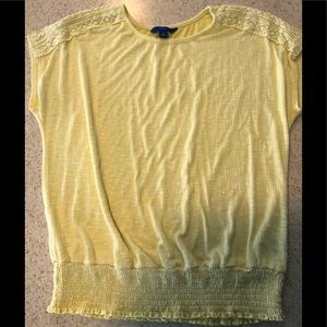 Yellow short sleeve Apt 9 shirt